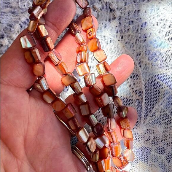 Vintage Amber Peach Mother of Pearl Shell Infinity Necklace - Picture 5 of 7